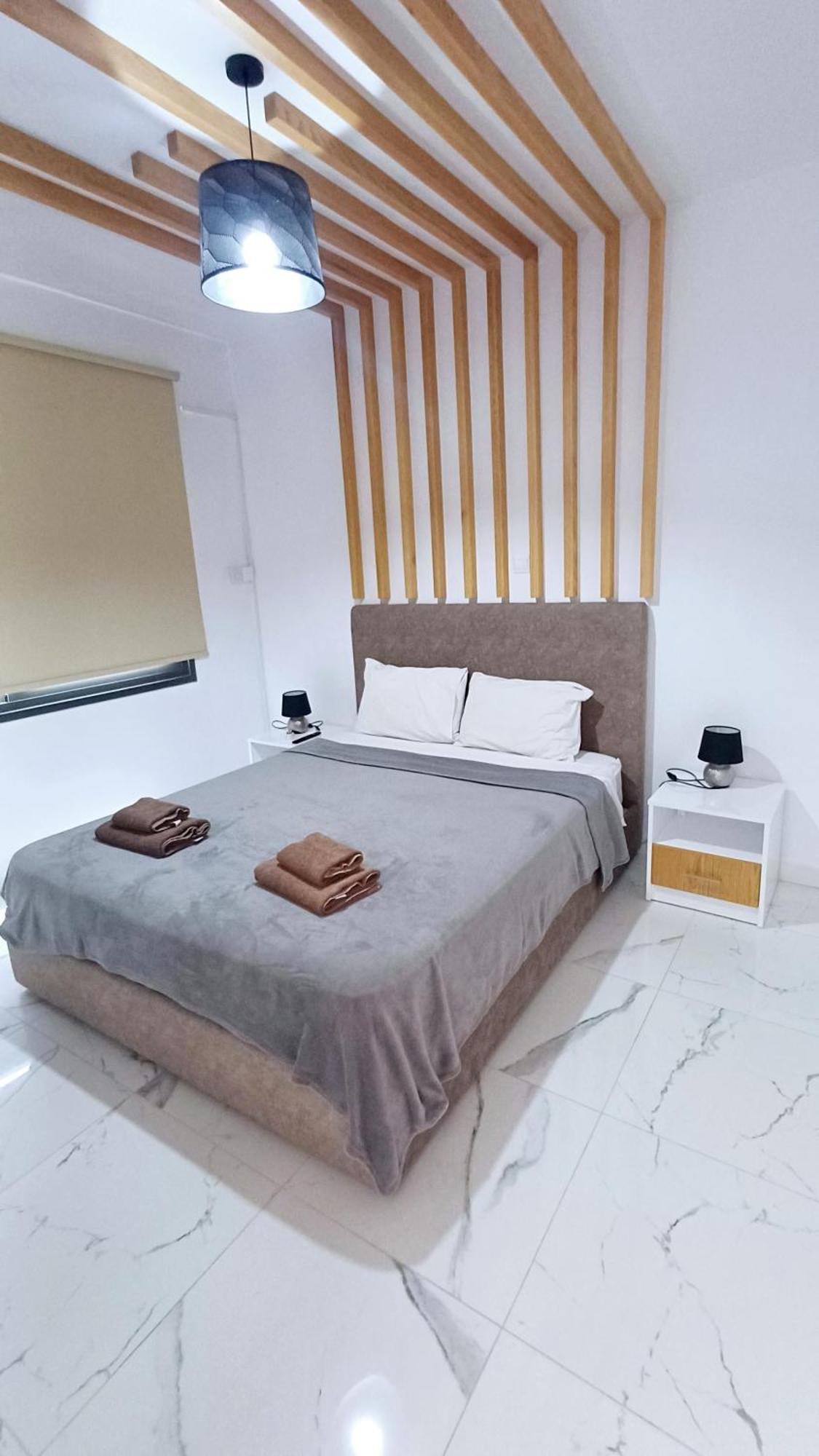 Sea Side Appartment In Kato Paphos Eksteriør billede